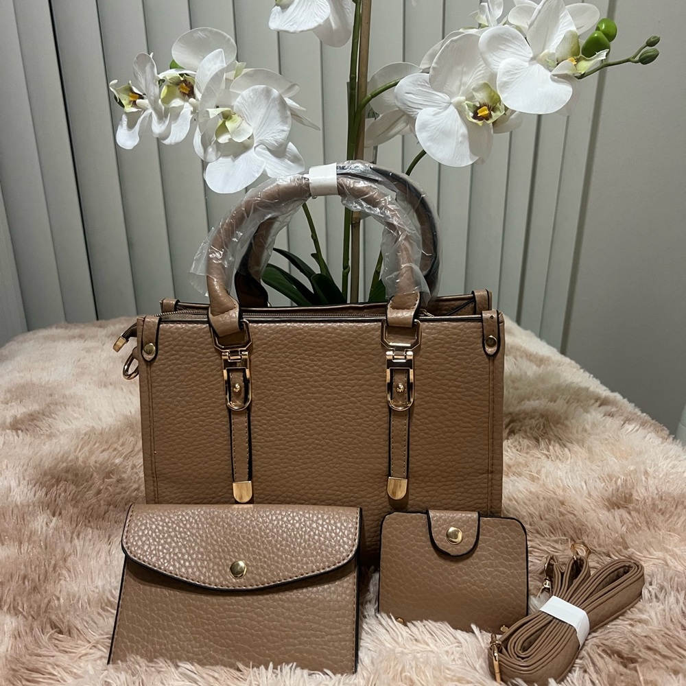 Elegant Tan Women's Handbag Set